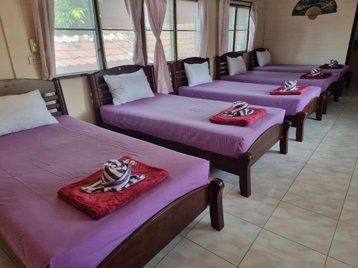Lotus Hostel Beach Koh Tao Eksteriør billede